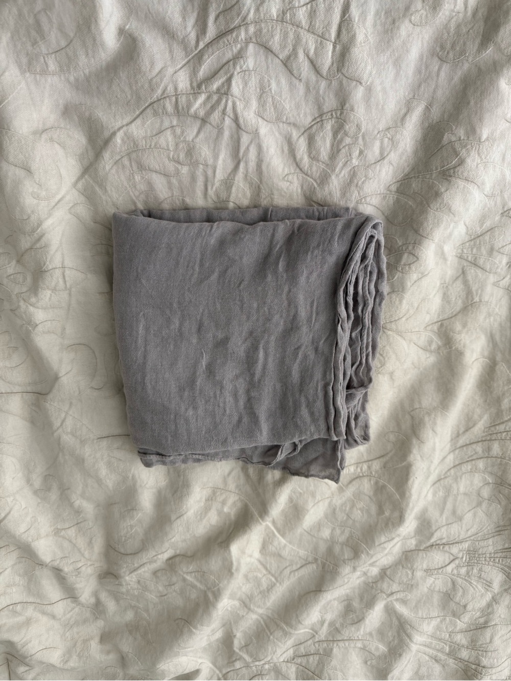 Vela modal Gravity Grey Double size Hijab - Picture 6 of 10